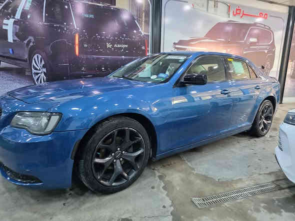 سلام عليكم
اوباما كلايسلر 
موديل 2021
للبيع
رقم شمالي ب اسمي

لون مميز 

كشنات مخمل

كهربائي 

سياره أحله من صوره بهواي 

مكان سياره بغداد 
السيارة بيها قطعتين الجاملغ والباب
ماشية 79 ميل

للاستفسار ***********
