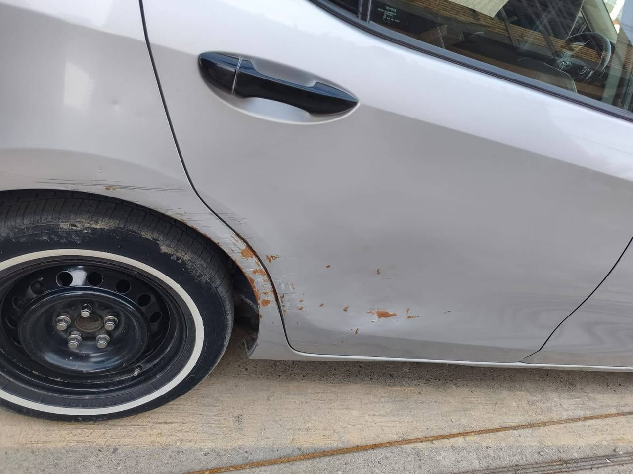 سلام عليكم كورلا 19xse سيارة امريكي بيه بنيد تخريب ومبدل بامريكا  رادار •مثبت سرعه• شفتات• انضمه سبورت وايكو• كير كفاله• مكينه كفاله• حداديه امامي وخلفي كفاله• تخم تايرات•
• باتري جديد • تبريد جاهز • سيارة خير من الله 
السعر :127 وبيها مجال 
***********
***********

