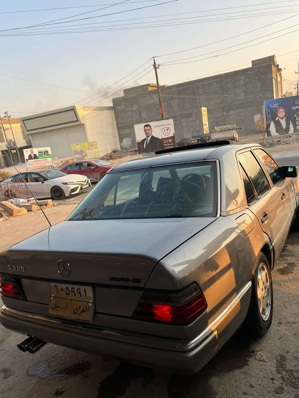 سلام عليكم ماودي دب بيبي شبح محرك خراطيم ٣٢٠بلاد مديل ١٩٩٣اصل رقم أربيل تحويل مباشر سياره جاهزه اي نقص مابيه 
محرك كير شرط جديد
تخم تاير جديد
صدر امامي خلفي جديد
تبريد شغال 
سلايد روف شغال
كهربايات شغاله كله 
سعر ٧٠ بيه مجال 
عنوان سياره سامراء 
ستفسار ***********
