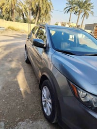 نيسان روج ٢٠١٧ سبورت المحرك ٤ سلندرالمرغوب ٢٥٠٠ مابيه نقص مكفوله ماعده...