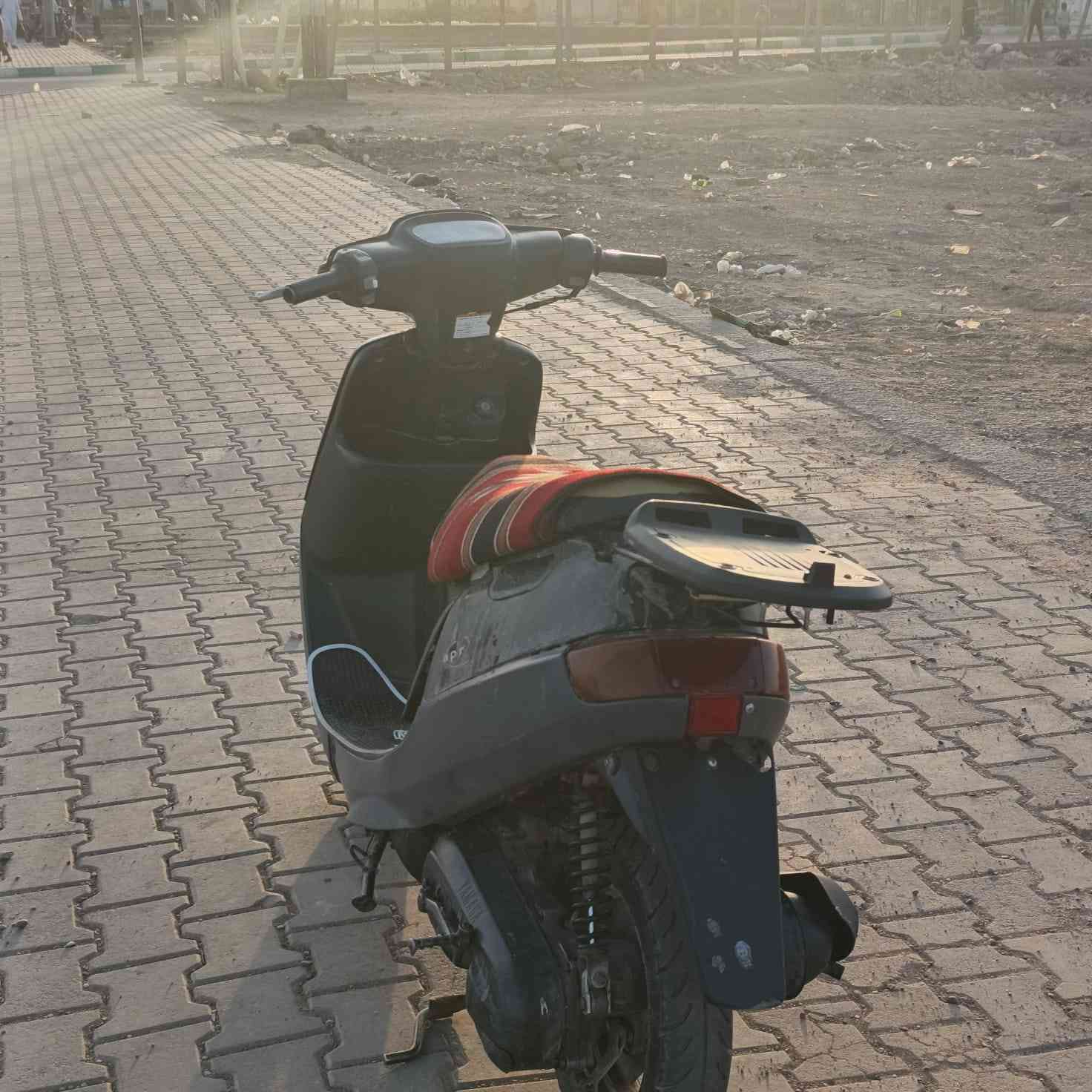 اعاده النشر بسبب الوعود الكاذبه جايك امسح المنشور وما يجون
السلام عليكم
يوماها بطه الدراجه نضيفه وحلوه شلعه ومعدل تخبل نكره سلف أوراق اصولي مفتوحه مره وحده الدراجه ناعمه خرسه السعر 250 وبيها مجال مكاني ميسان حي الجامعه الرقم الهاتف *********** اتصل و بالخدمه
