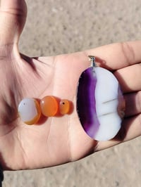 3 قطع عقيق اليمن+مدالية گلادة هدية كلهن ب10الاف فقط عرض مستمر وكمية خي...