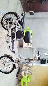 دراجه شحن موديل 20 دراجه نضيفاا اربع بطاريات جدد 07783371541