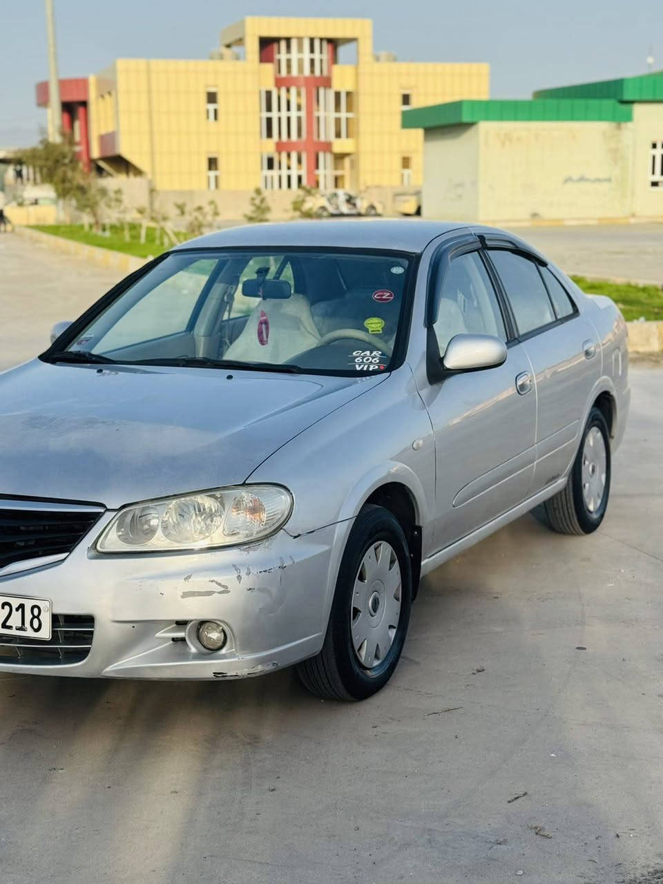 سه ني ٢٠١٠ گير عادي 
بي بوياخ بي سارد پيشو دواي ليدراوي نيه سه نه وي هه تا ٢٠٣٠تازه يه به ناوي خومه وه يه ناو زه رد جوار جام كاره با ته بريت ساردو گه رم ئيشه كات به شه رتي ١٠فيته ر ته قه و ره قه ي نيه سه ياره كه زور پاكه جوار تايه و يلي لوكي له ژيرا يه   
 مالي دوسته سعر ٩٠ گه لاو توزيك مه جال  شوين هـه له بجه ي تا زه 
ژم.***********يان *********** السليمانية, العراق
