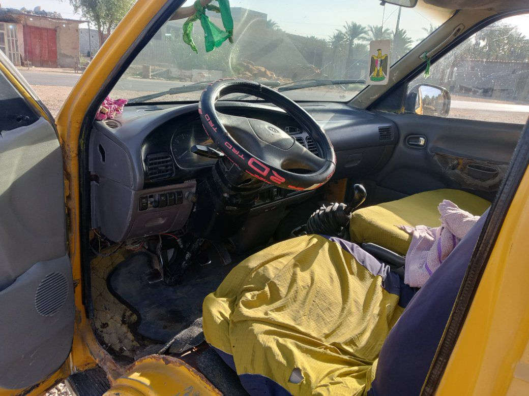 سلام عليكم بريجو للبيع 
موديل 99
مكينه بيه خيط بخار بدون تنقيص
حداديه زينه اكسن بي ونه 
شواصي 3زينات بس واحد يريد تعمير 
كهربائيات كله شغاله 
مصفر هيئة او مرور خط او بحث جدد 
غرفته زينه 
مكاني نجف 
السعر 48او بيه مجال 
رقم الموبايل ***********
