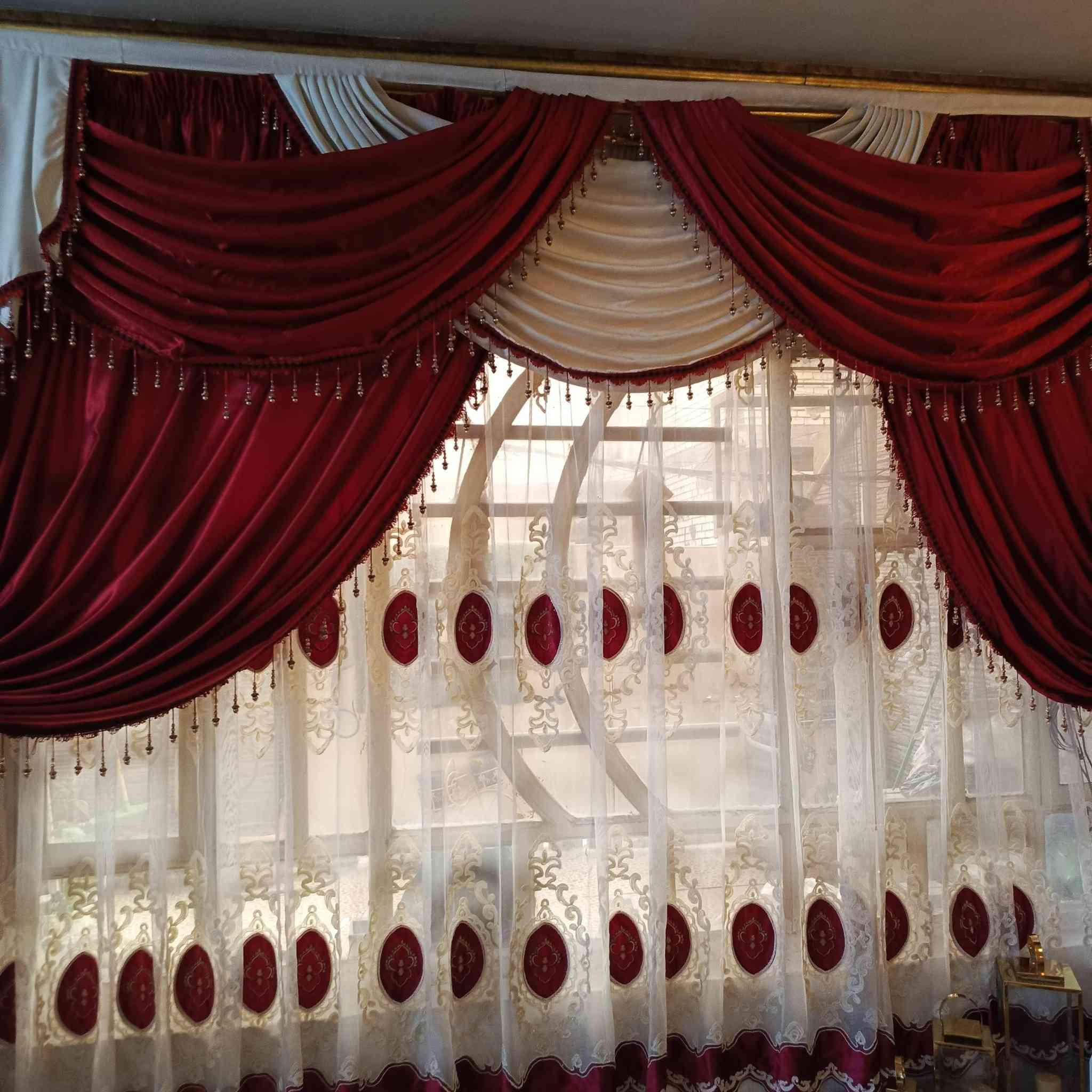 برده للبيع 
الأمين الثانيه قرب سوق الشهداء 
***********
