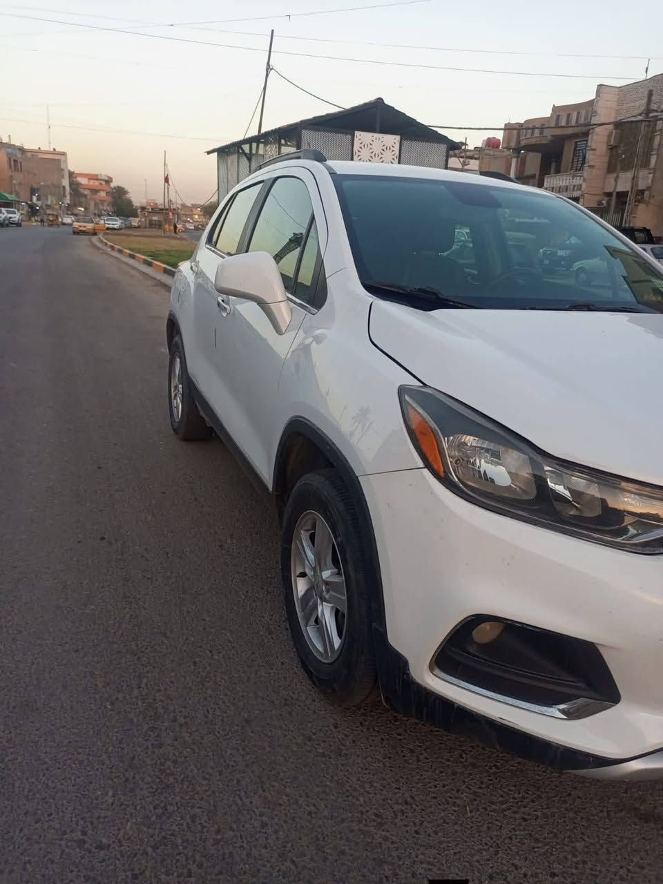 شوفرليت تراكس 2020 وارد امريكي مكينة 1400 تيربو رقم سليمانية مكينة وكير وتبريد سيارة جاهزه ضررها فقط بنيد من الاعلى للاستفسار:***********
السعر 112 وبيها مجال
