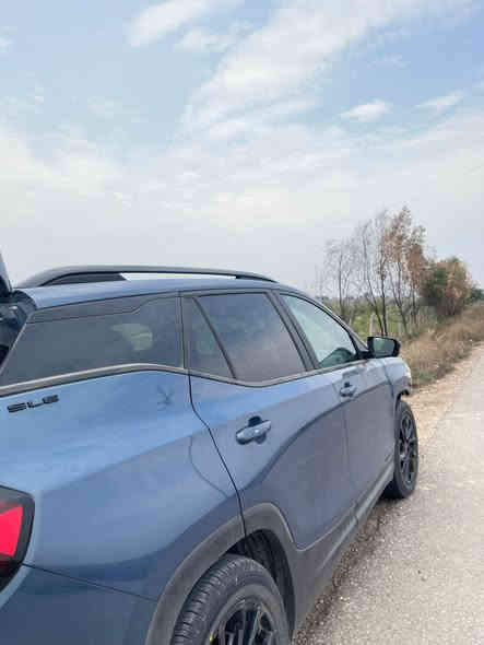 جمسي تيران اللون البحري المميز  وارد امريكي موديل 2024
الفئة SLE بلاك توب 

عداد المسافه 15 الف ميل 

الضرر الدعاميه فقط واصبعين بارد بالجاملغ بدون تبديل بدون دواخل ايرباكات سليمه ضربتها جوه اللايت فقط حتى الايت بلاد ونفسهن اغراضها رجعت شديتهن وبعدني ماصابغ الدعاميه للمصداقيه فقط وكلشي موضح بالصور والفيديوهات من جانت ب امريكا لهسه 

صور الحادث ناشرهن 

محرك 1500 تيربو 

مطعمه بلاك توب بالكامل 

دعاميه دنلي 

تبريد امامي خلفي

كشنات تدفئة 

كشن كهربائي

تشغيل عن بعد 

ابواب بصمه

رادارات 

حساسات 

اوتو هولد

اوتوب ستوب امامي وخلفي 

كفاله عامه عدا بارد اصبعين بالجاملغ لان رجعت عليه الدعاميه 

وبقيه المواصفات المعروفه 

اللون بحري مميز 

رقم ميسان سنويه بشهر ال١١ سويتها لحد ٢٠٣٠ شهر ال١١ 

دخول جديد مكانها العماره

حره بسمي شرط تجي تفحص  تحويل ثاني يوم 

سياره بجم كبس لاشاصي ولا اي شي كله بلاد راديتر وغيره كلشي بلادي ماي شركه بعده بيهة

هاتف ***********

السعر 230 وبي مجال  ربع ماتصرف عليها سيارة جديده واستعمال شخصي
