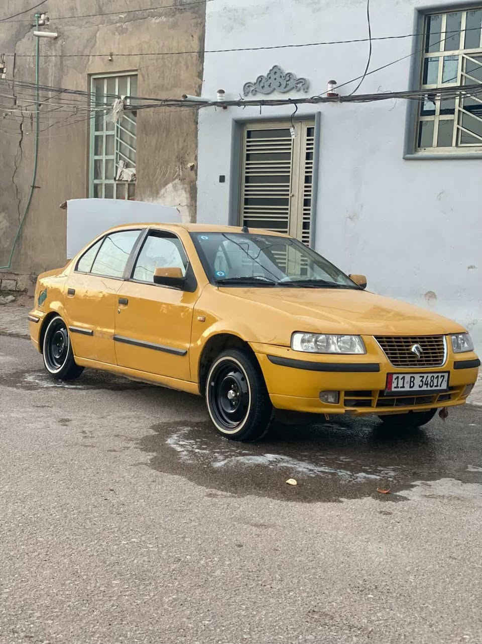 السلام عليكم سمند للبيع مديل 11 سياره حلوه ونضيفه تخم تاير ستوني شاهدهن رقم انكليزي سنويه لل29 مبدل بيه بنيد وجوملغ جهت السايق  السعر 33 وبيه مجال المكان نجف  الاتصال ***********
