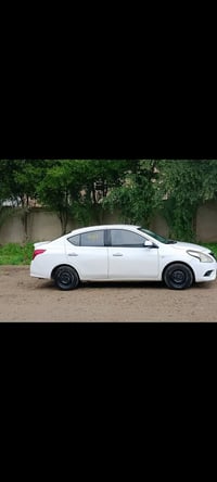 نيسان سني 2018  بيها باب بصف سايق مصبوغ شويه  والباب الورا ربع منه صبغ...