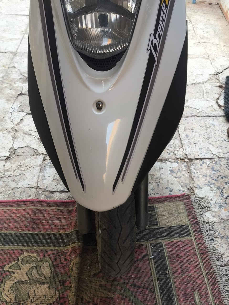 السلام عليكم بريز... يوماها للبيع السعر 800 وبيه مجال ما متواجد مازنجر اتصل ‏‏‪‏‪0 773 066 6463‬‏
