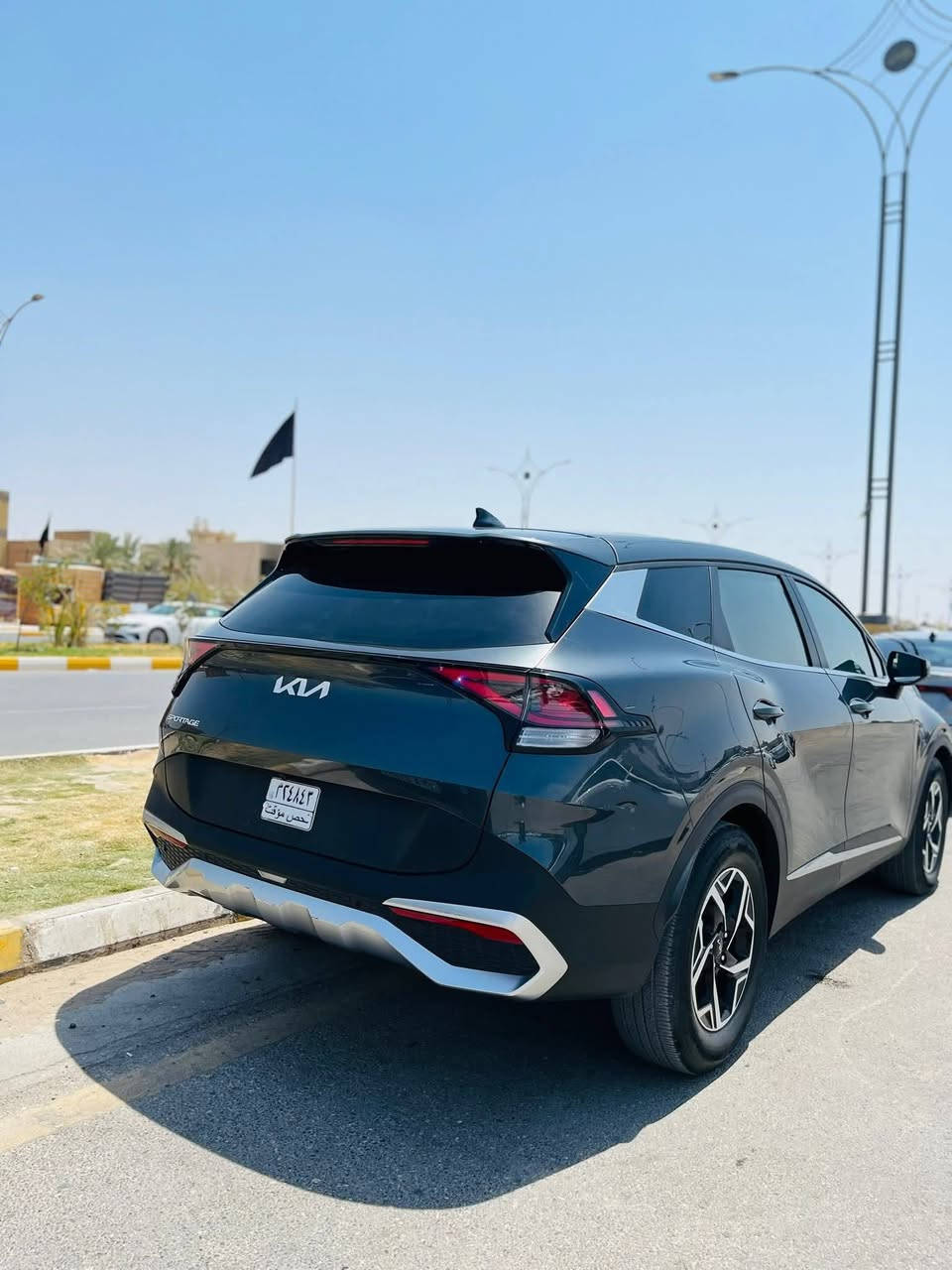 #Kia Sportage Lx 2024

وارد امريكي الشاصي الكبير 

 الضرر تقرير غرق وشغالة مكفولة من كلشي على وضع الشركة ماشية ١٢ الف فقط موديل 2024 دخول جديد منفيس رقم مؤقت جاهز للترقيم على اي محافظه 
المواصفات رادار امامي مانع اصطدام حساس خلف كامرة خلفية شاشة تدعم كار بلي سايد ابريك بصمة ثلاث أنظمة قيادة (سبورت -نورمل -سمارت) قيادة ذاتية نظام منحدرات مثبت سرعه تحذير عند الخروج من المسار السعر  180 وبيها مجال للشراي مكان السيارة الناصرية 

للتواصل: ***********
