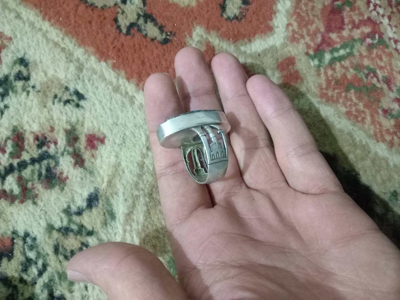 ٤ محابس. للبيع. اصليات فضه ٩٢٥ ابيع شلع.
***********
