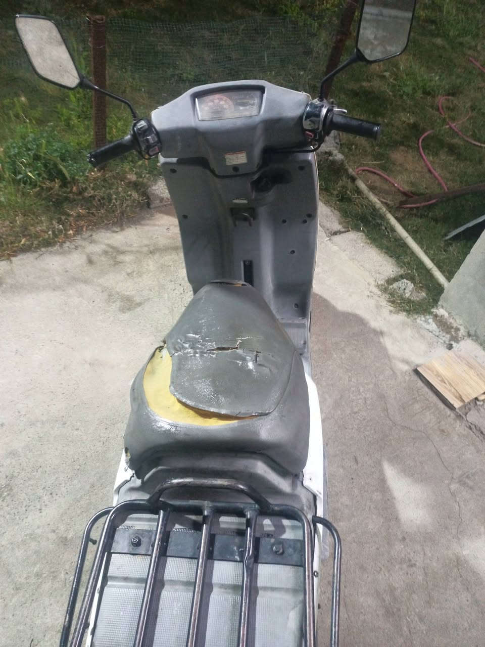 اخوان عندي هاي الدراجه للبيع مستعجل علئ بيعه 250 وبي مجال كولشي يشتغل الخاص مفتوح وهاي رقمي***********
