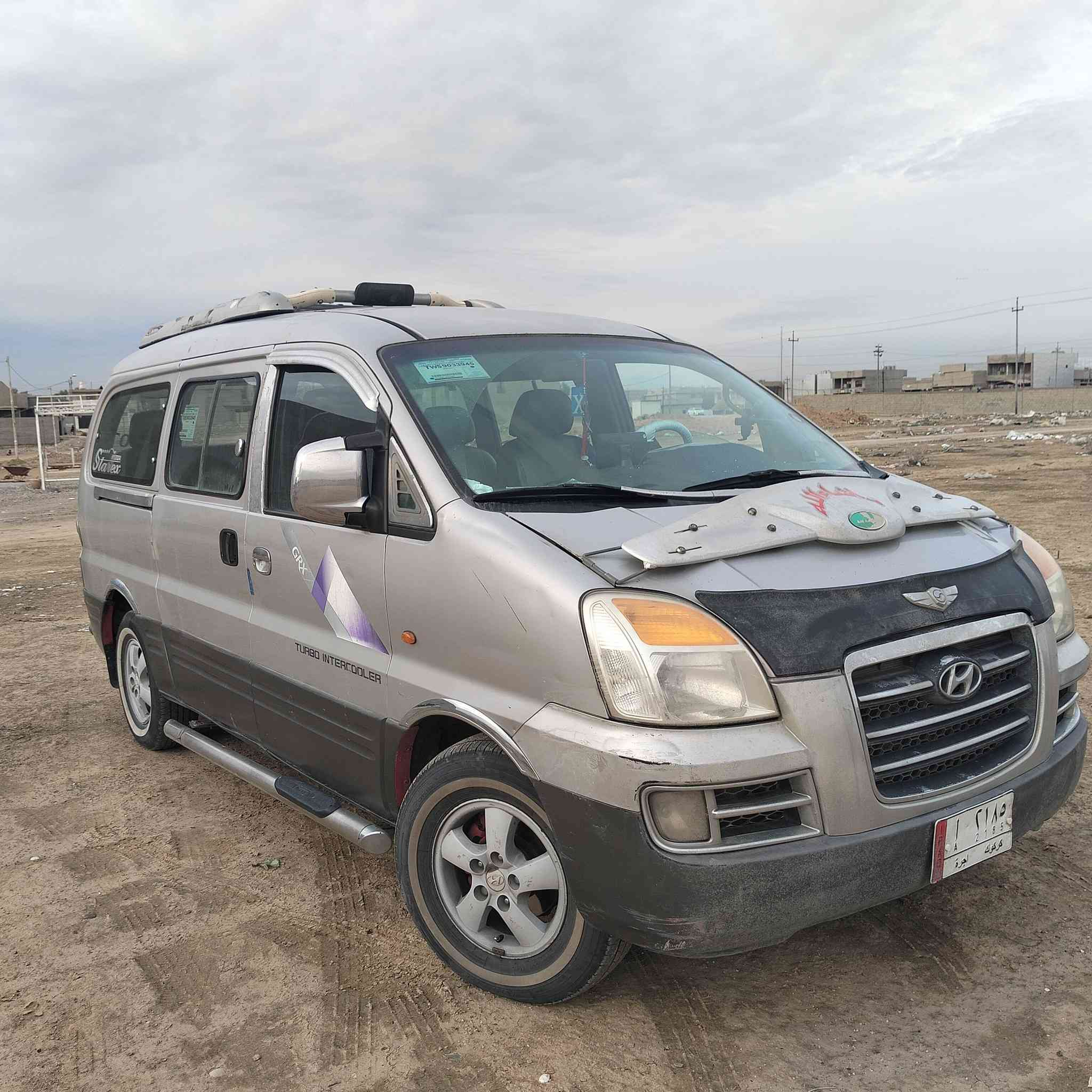 سلام عليكم ستاركس للبيع 2007  مفتوح. رقم كركوك سياحي اربع دسك سنوية لل28 مكينة بيها بخار + جامرلغ خلفي سايق مرشوش شبرين فقط. اثر شخط بدون معجون بدوت ضربه شواصي بلاد بقيه مكفولات سعر 100 وبيها مجال مكان كركوك
***********
***********
