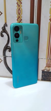 هوت ١٢ بلي • ١٢٨ • نظيف