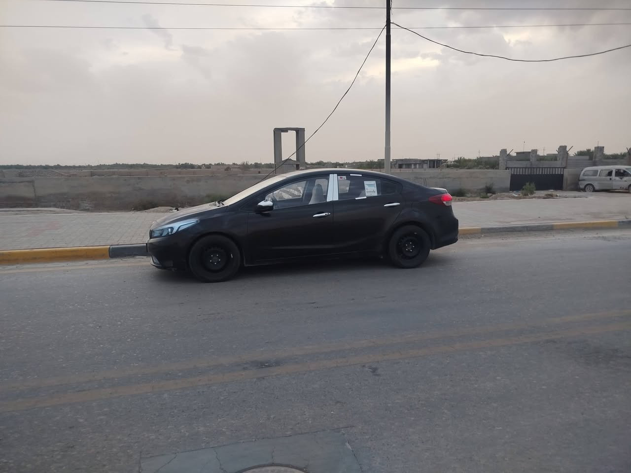 سيراتو 2017 خليجي السياره جاهزه خير من الله بيه جراد كلش بصيط مداور مباشر سعره ١١٥ بيه مجال بصيط مكاني الرميثه 
***********

