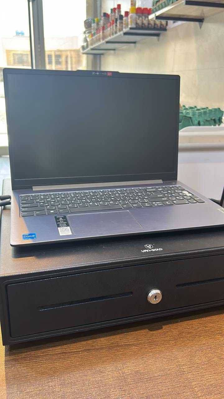حاسبه مع طابعه ولدخل وبرنانمج البيع وجهاز الباركود ولميز  ولحاسبه نوع Lenovo اخر اصدار بسعر 900الف اوبيهن مجال للتواصل ***********

