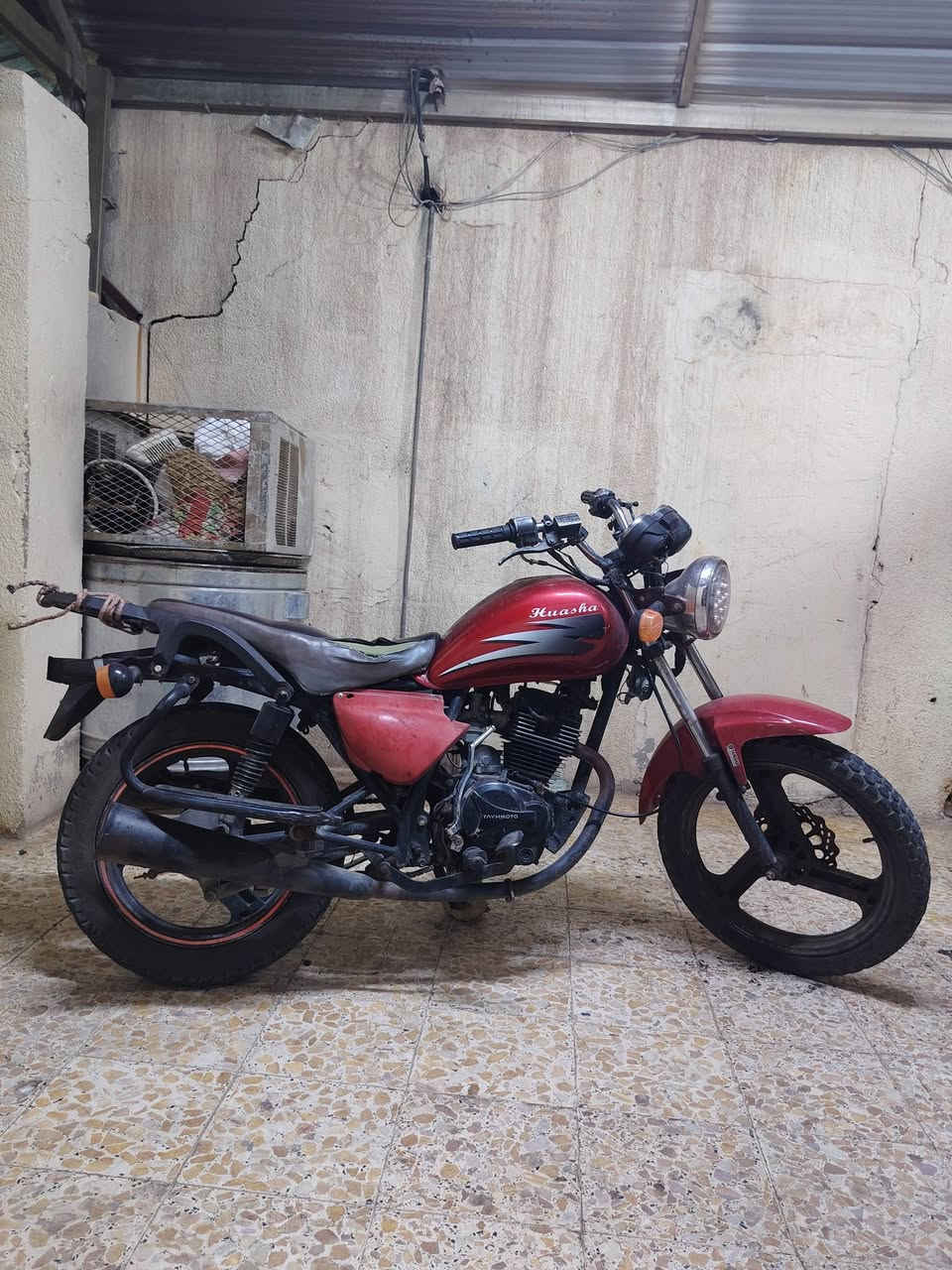 دراجه للبيع سعر 400 وبيها مجال 

كهربائيات لايت هورن سلف شغالات عوزها ستان ٨ والياخذها يرتبها بيها تلحيضات بسيطه مديل 14 مكاني كوت فلاحيه
***********

