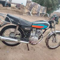 السلام علیکم دراجه للبيع كلك كلك محرك وشاصي كفاله مكفوله عشاير مكاني ك...