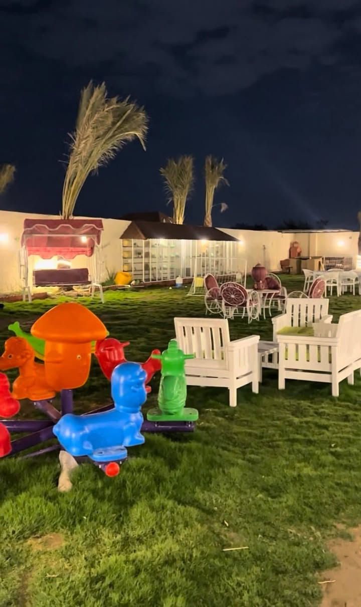 🌿✨  استمتع بيوم لا يُنسى ✨🌿
🔹مزرعه للايجار ليومي 
 [سعر الشفت المسائي 290 الف ]
[سعر الشفت الصباحي 240الف ]

🔷والخمس والجمعه يكون السعر 
[الشفت المسائي 325 الف] 
[الشفت الصباحي 300 الف]
 
🔶️2غرف نوم وصالة ومطبخ وصحيات
 🔶️مسبح كبير 5*15
🔶️العاب للكبار-العاب للصغار
🔶️حديقة كبيرة  
🔶️ادواة للشواء ومكان شوي كامل
🔶️جلسات خارجية 
🔶️كراج داخلي 
🔶️كهرباء ع مدار 24 ساعة 
⬅️يرجى المحافظة على نظافه المكان 
⬅️العنوان #بغداد_الدوره_البوعيثه_عرب جبور
🔴للاستفسار  خاص او الاتصال ع  الرقم 
☎️***********
