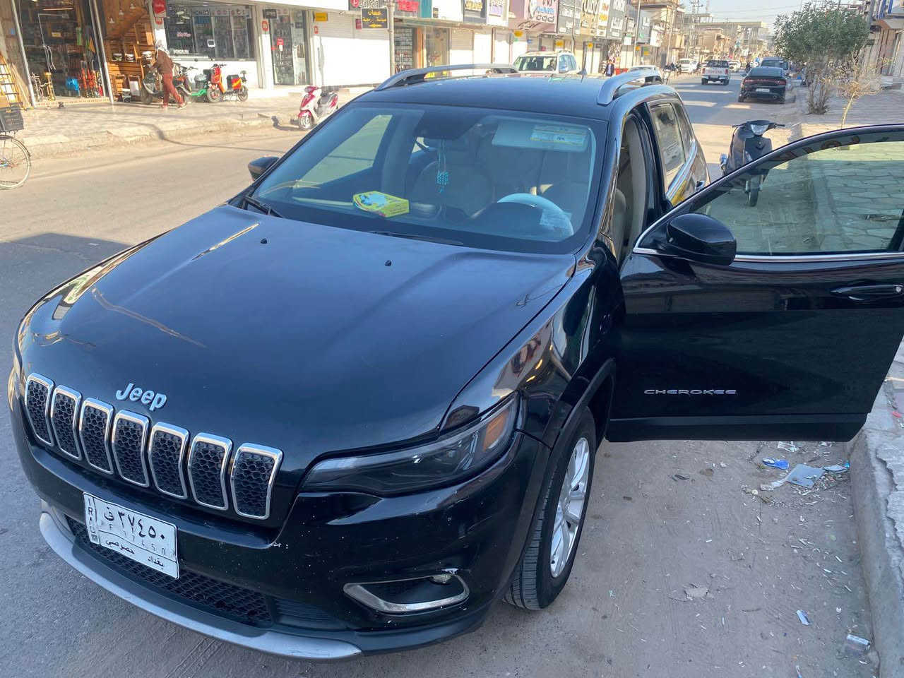 السلام عليكم
جيب شيروكي ( بزون) محرك 2400 المرغوب موديل 2019 وارد امريكي ضربتها جاملغ وبنيد والجاملغ الثاني مرشوش جماليه رقم معوقين بغداد باقيلها شهرين وتكون حره شرط التحويل مكينه كير حداديه تبريد تخم تاير جاهزه كلش الف ماتصرف عليها مكان بصره ابي الخصيب سعر 123 وبيها مجال بسيط حك الجيه فقط
*********** البصرة, العراق
