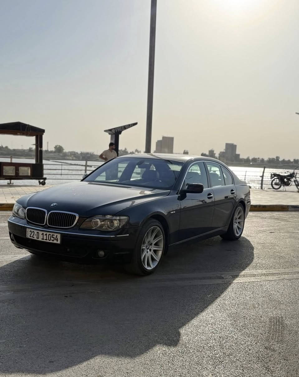 السلام عليكم
للبيع بي ام باخرة 750i  

موديل2008  اصل

بأسمي وتحويل مباشر رقم أربيل
مراوس مع رقم شمالي حصراً
بصمة

سلايت روف 

محرك V8 سلندر

سايد بريك بصمة

حساس امامي 

حساس خلفي 

مري شفط كهرباء

باب شفط كهرباء

جنطة شفط كهرباء

‏‎سيدي جنجر 

كشنات الامامي كهرباء وخزن هيتر

كشنات الخلفية هيتر  و تجوات خلفية والامامية كهرباء‎
تيليفون 1
تحكم ستيرن صفحتين تبريد قطعتين خلفي وامامي 

منظومة زنون عالي+ناصي 

كير اوتماتيك + عادي + sportالسيارة وارد الماني  مكفولة كفالة عامه عدى الجاملغ الخلفي بي صبغ قليل كلش 

العنوان واسط الكوت 

السعر 168 وبيهة مجال قليل

***********
