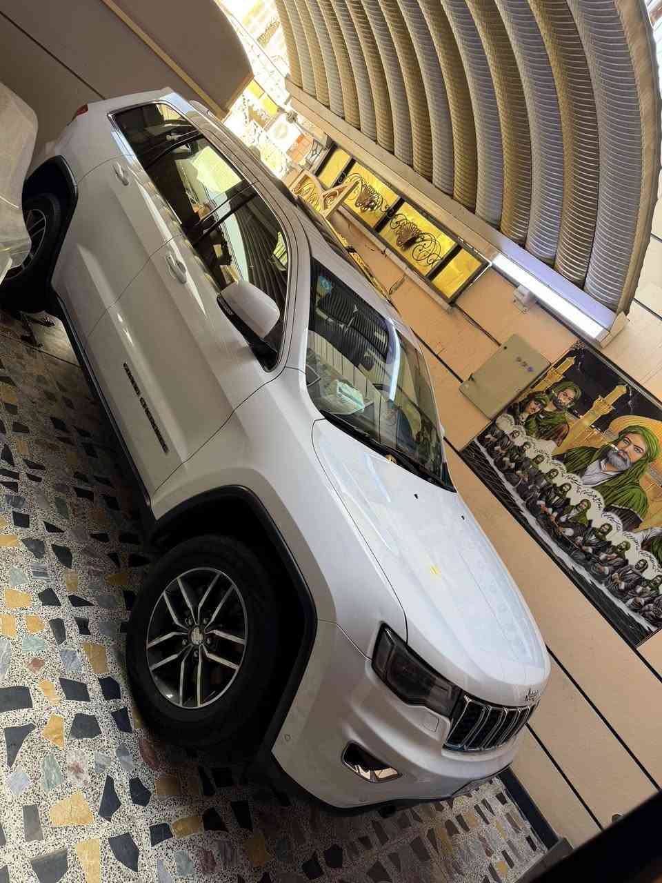 اسعد الله اوقاتكم بالخير جيب خليجي وكالة هارلم 
حلوه وحله من صور مكفوله من قطره صبغ  سونار مرفق مع المنشور رصعه بالخلف امشر عليهم 
مديل 2018 عنواني بغداد 
*********** تحياتي 🌹
