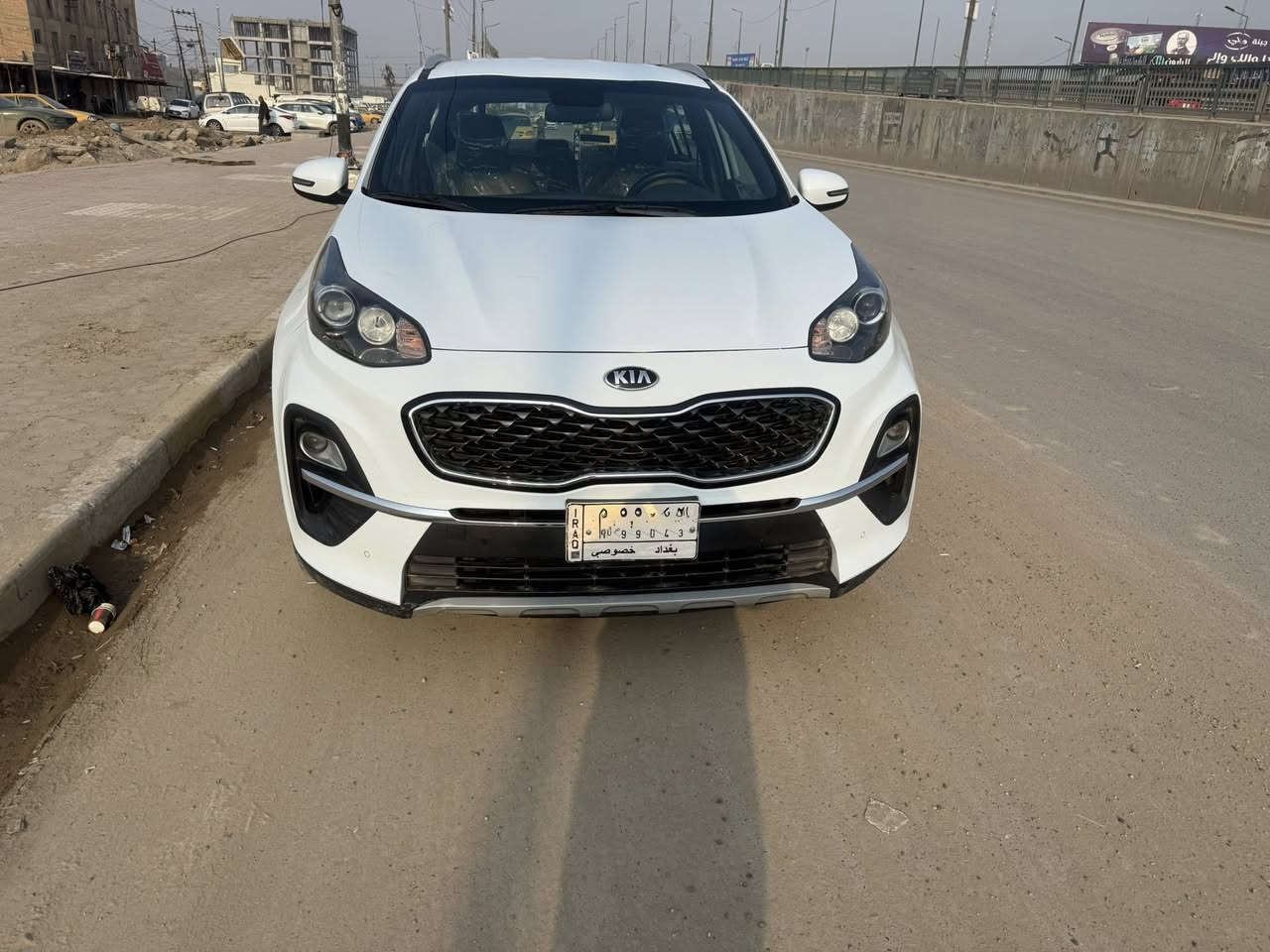 السلام عليكم
سبورتج ٢٠٢١ خليجي كفالة من الصبغ والتبديل 
مواصفاتها ( بصمة / جلد/ شاشة اصلية/ حساسات امامي خلفي ) 
رقم بغداد تحويل مباشر
مكان السيارة بغداد السيدية  
السعر ٢٠٥وبيها مجال 
للاتصال: ***********
