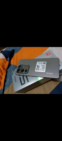 انفينيكس نوت ٥٠ برو • ٢٥٦ • شحن ٩٠ واط