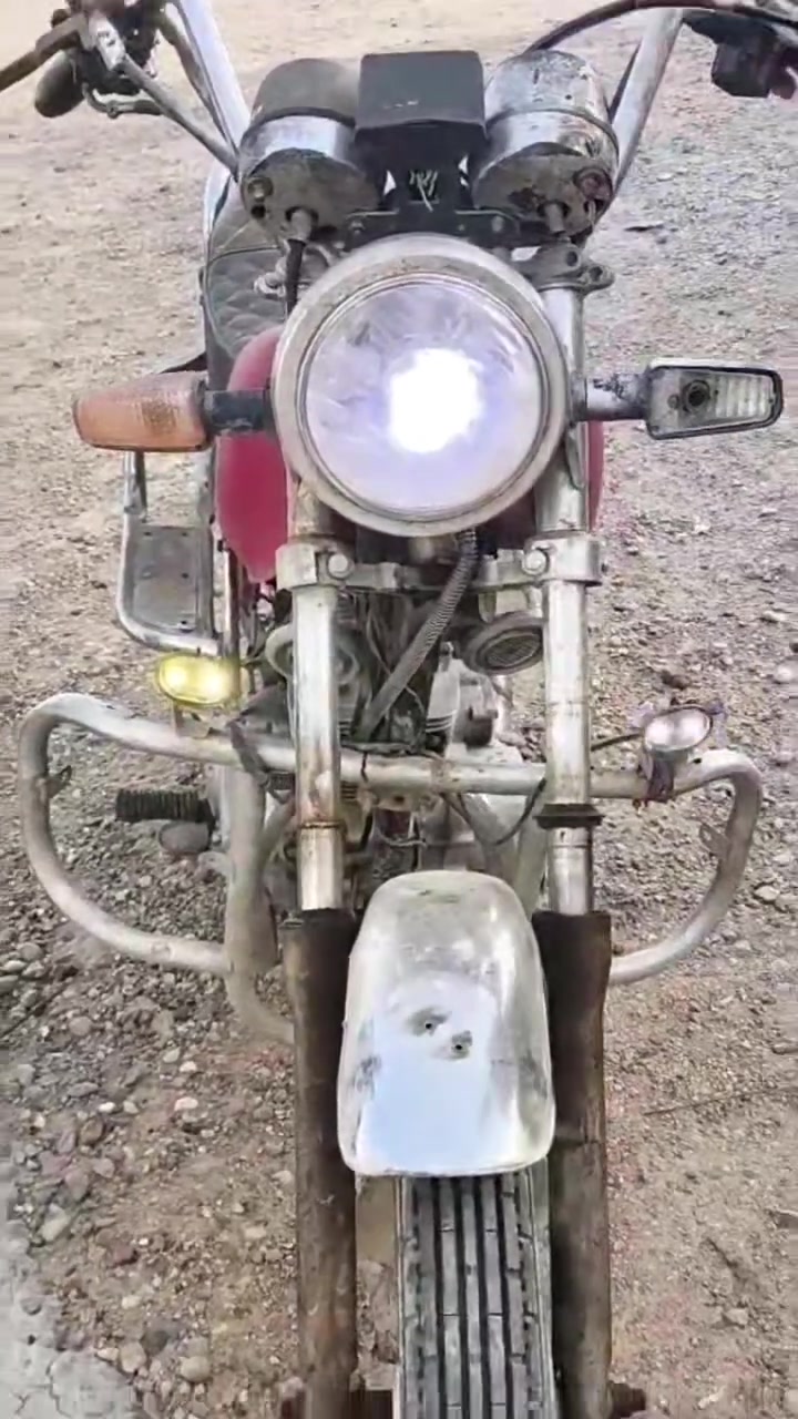 مراوس بدراجه رص شغال نقص تاير فقط شغل وتطلع 
التواصل ع الخاص


**إذا كنت صاحب هذا الإعلان وتريد حذفه لأي سبب، رجاءا أرسل رسالة إلى الدعم الفني**