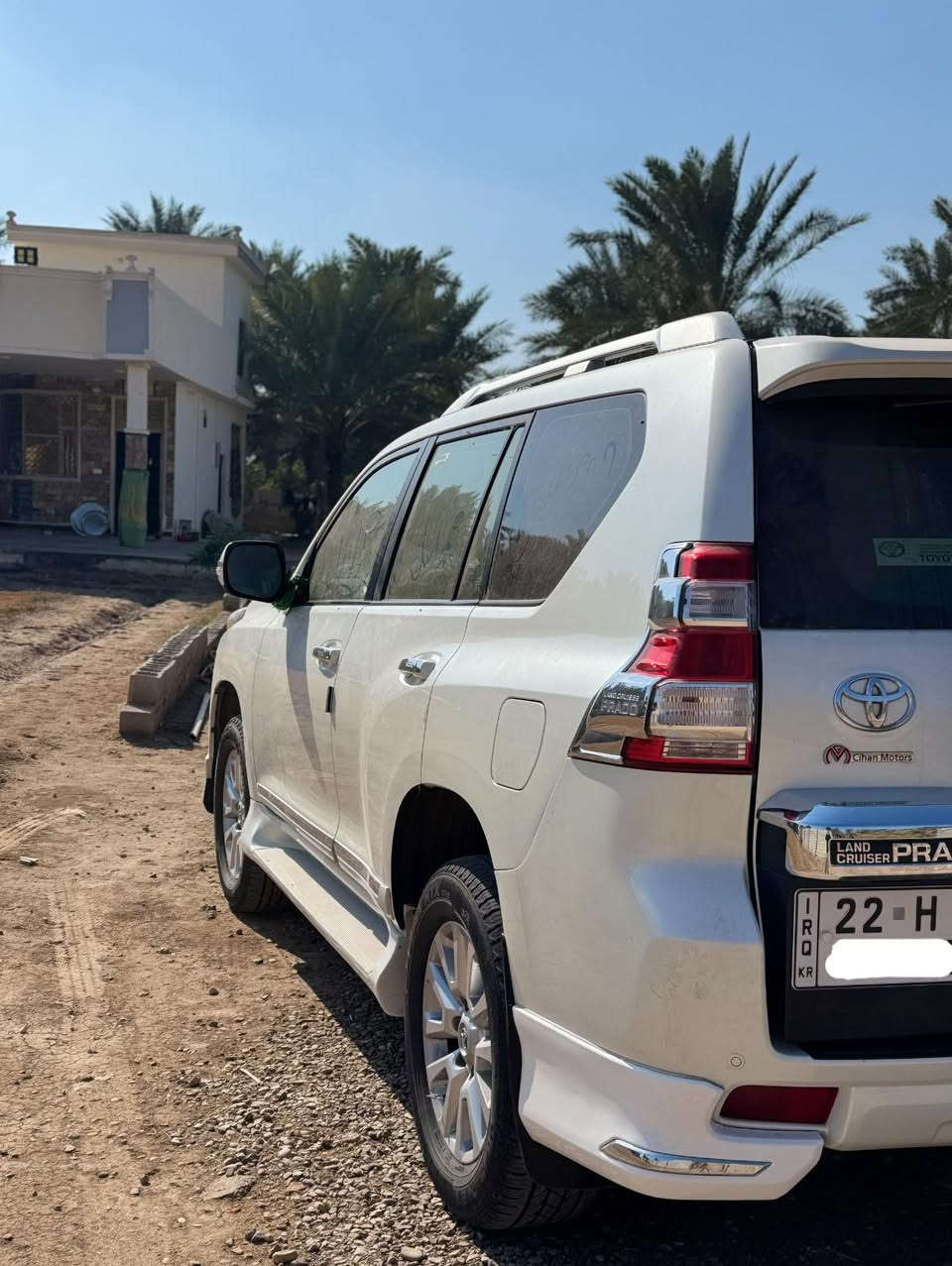 سلام عليكم برادو موديل 20014سياره فول موصفات علئ فآه مكينه6   تخم تيرات سبيرهه مانزل نظافه فول المكان واسط رقمه اربيل بسمي رجأ رجأ الي مو شراي البخابر ***********
