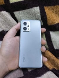 بوكو x4gt ذاكره 256 جهاز مبدل شاشه اصليه ومبدل مكان الشريحه شغال اي خل...