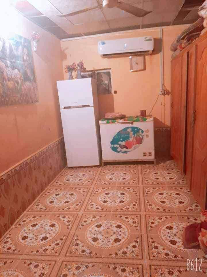 السلام عليكم بيت للبيع في التنومه نهر حسن بيت حواسم مساحته 250 بيت حلو ونظيف مستعجلين على بيعته كله نظيف يرجى الاتصال على الرقم وبخدمتكم تدللون حلو مرتب‏‪0773 947 2546‬‏
