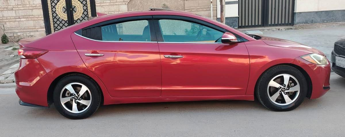 سلام عليكم النتره امريكي 17 لمتدد فول موصفات مقاعد تدفئ كشنات فتحه بصمه حادثه بسيط طعجه بلبنيد وقطعتين كلير  رايده 125 وبيها مجال رقم سنويه وهزم جديد رقم انكليزي مكاني بغداد الاعظميه *********** وانساب متواجد
