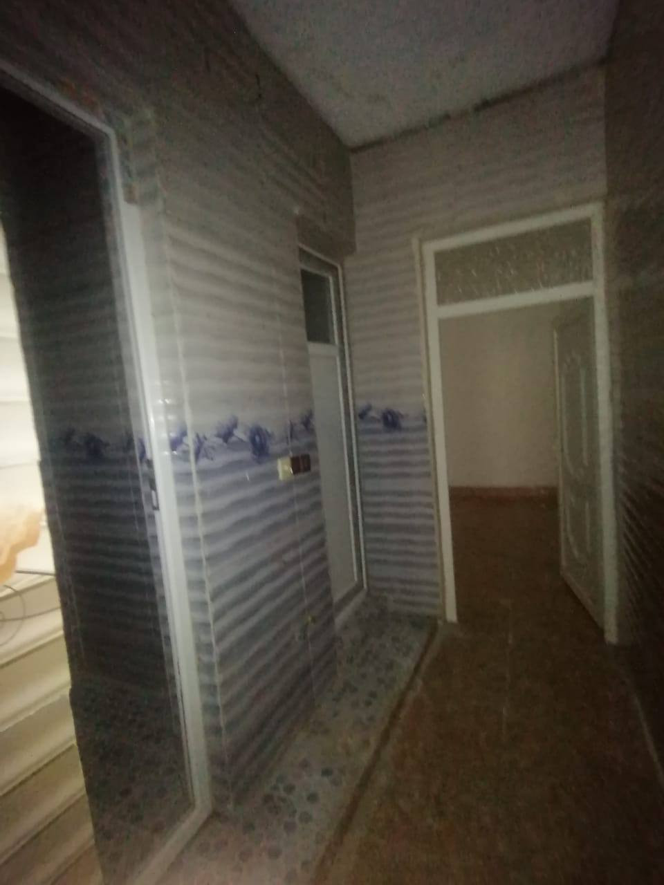 للايجار
دار ١٠٠م طابق واحد مستقل
مطلوب عائله صغيره
الإيجار المطلوب ٢٧٥
كركوك حي النصر الثانيه قرب مستشفى الولادة والأطفال حي النصر
محتويات البيت /استقبال /مطبخ /غرفة نوم/صحيات كراج
الاستفسار مكتب السيد البياتي للعقار
مبايل (*********** او ***********)
عنوان المكتب
كركوك القادسيه الثانيه
شارع المرور القديم
مقابل ثانوية المستقبل الاهليه
مجاور صيدلية مركز الدواء
نستقبل كافة العروض وعرضها في كركوك الطابو الزراعي التجاري السكني
