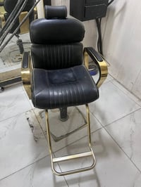 كراسي حلاقه • عدد 2