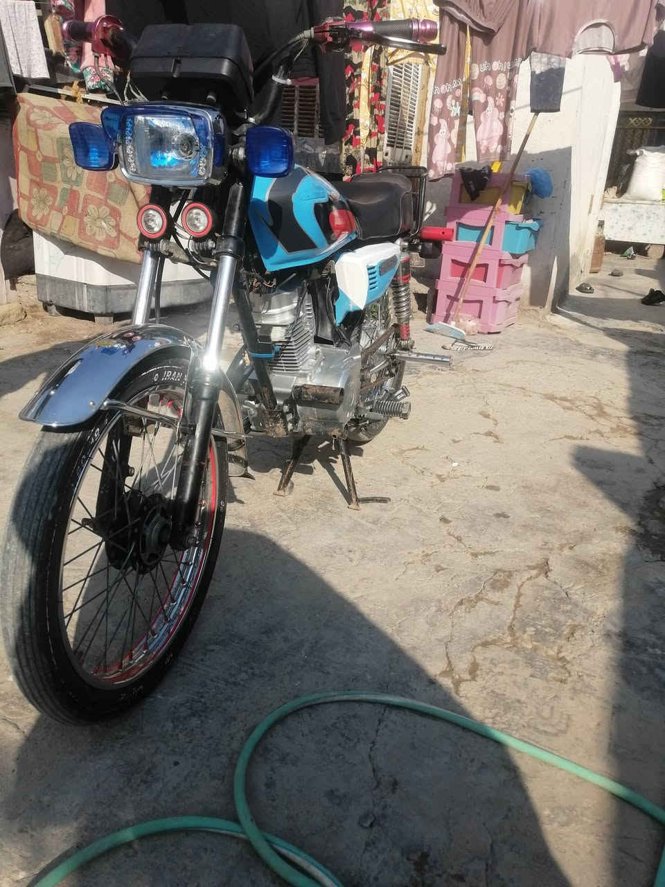 سلام عليكم دراجه ناما شلامجه اصلي مديل 20 رقم وسنويه مكينه مديل 25 امبدل بيه بس ولفات دراجه خير من الله اروح بيه لشغل وارجع للبيت لا تعبانه ولا شي السعر مليون وبيها مجال مكاني واسط مركز مدينه حي الحكيم خاص مفتوح هاذ رقمي *********** بي بس واتساب فقط الشراي حيا الله
