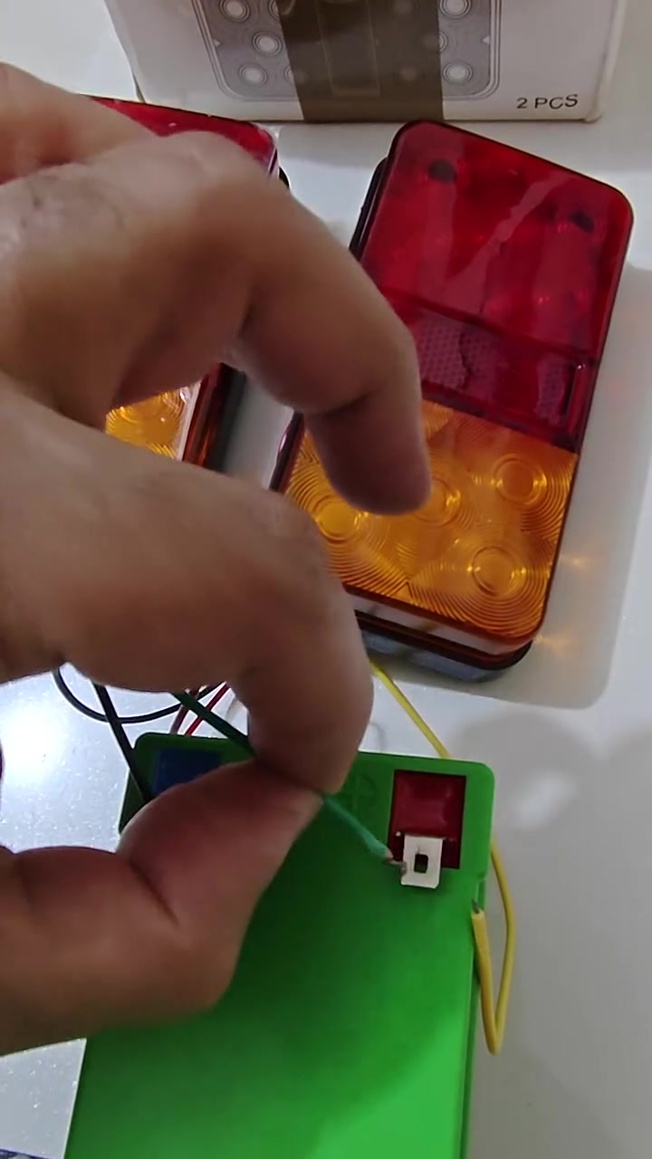بك لايت ليد LED مال تكتك بسعر 10 الف


**إذا كنت صاحب هذا الإعلان وتريد حذفه لأي سبب، رجاءا أرسل رسالة إلى الدعم الفني**
