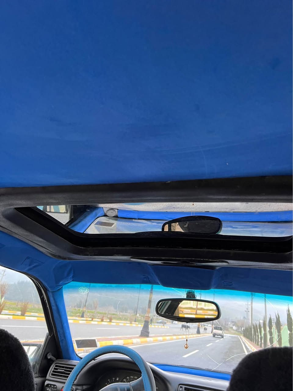 ماشلە 
اوبل ڤیکترا 1992ئاڕام بلاستیک سلیمانی مکینە 18مڕغوب گیر عادی تایە تازە مکینە و گیر بە شە رت بە شە رتی موس و براوە  سیارک زور لە ڕەسمی چوانتر ناو دە رەی لوک ماو تە وە کاربای هه مووگیانی ئیش ئە کات   بە س فروشتن 
نڕخی 28ومە جالی بڕایانە 
شوین هه لبجەی شە هید  *********** فایبەر واتسپ حلبجة, السليمانية
