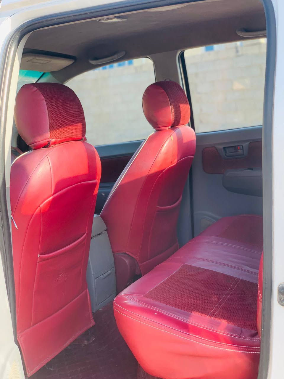 يالله سلام عليكم سياره لبيع بيكم موديل 2008 كير عادي مكينه كفاله كير كفاله حدايده جديده تواير جدد مكفوله من صبغ ومن ضربه ومن التجيه بيه جاملغ فقط غرفه حلوه شاشه غرفته جلد شاصي 19 رقم دولي سنويه بسمي مداور ثاني يوم.. السعر 128.. الرقم ***********... مكاني النجف الاشرف خان النص.. وبيه مجال لشراي اتصل وبيك خير ودلل
