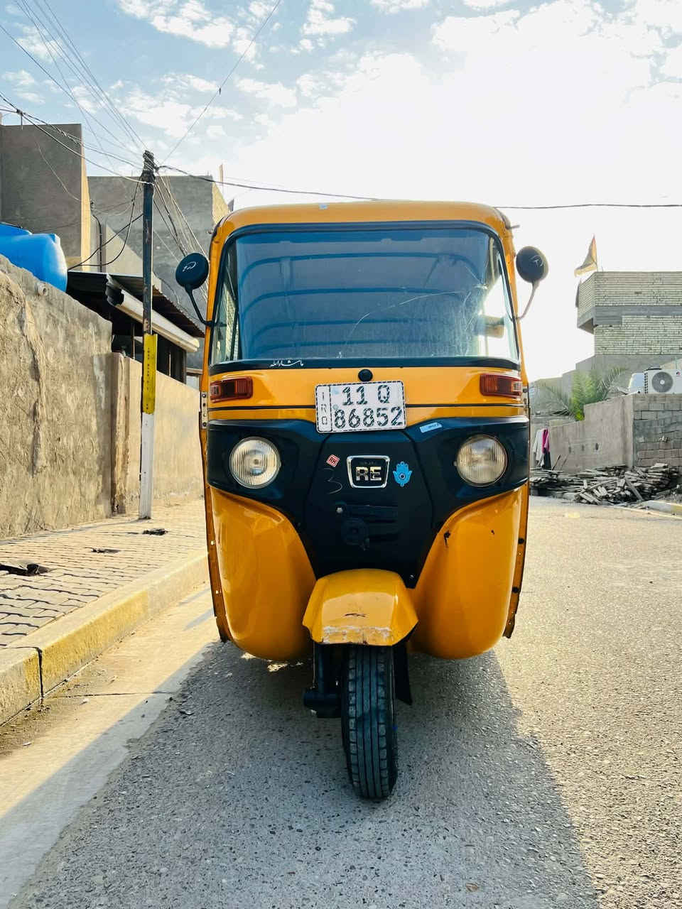 سلام عليكم
من رخصت الكروب 
تكتك للبيع موديل 2020 مرقم الانكليزي
تكتك خير من الله مكفوله
مكينه مكفوله
السعر 7 و300 وبيها مجال 
رقم الهاتف : ***********
