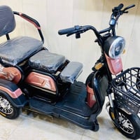 دراجة ثلاث اطارات • مدى طويل • ٤ بطاريات