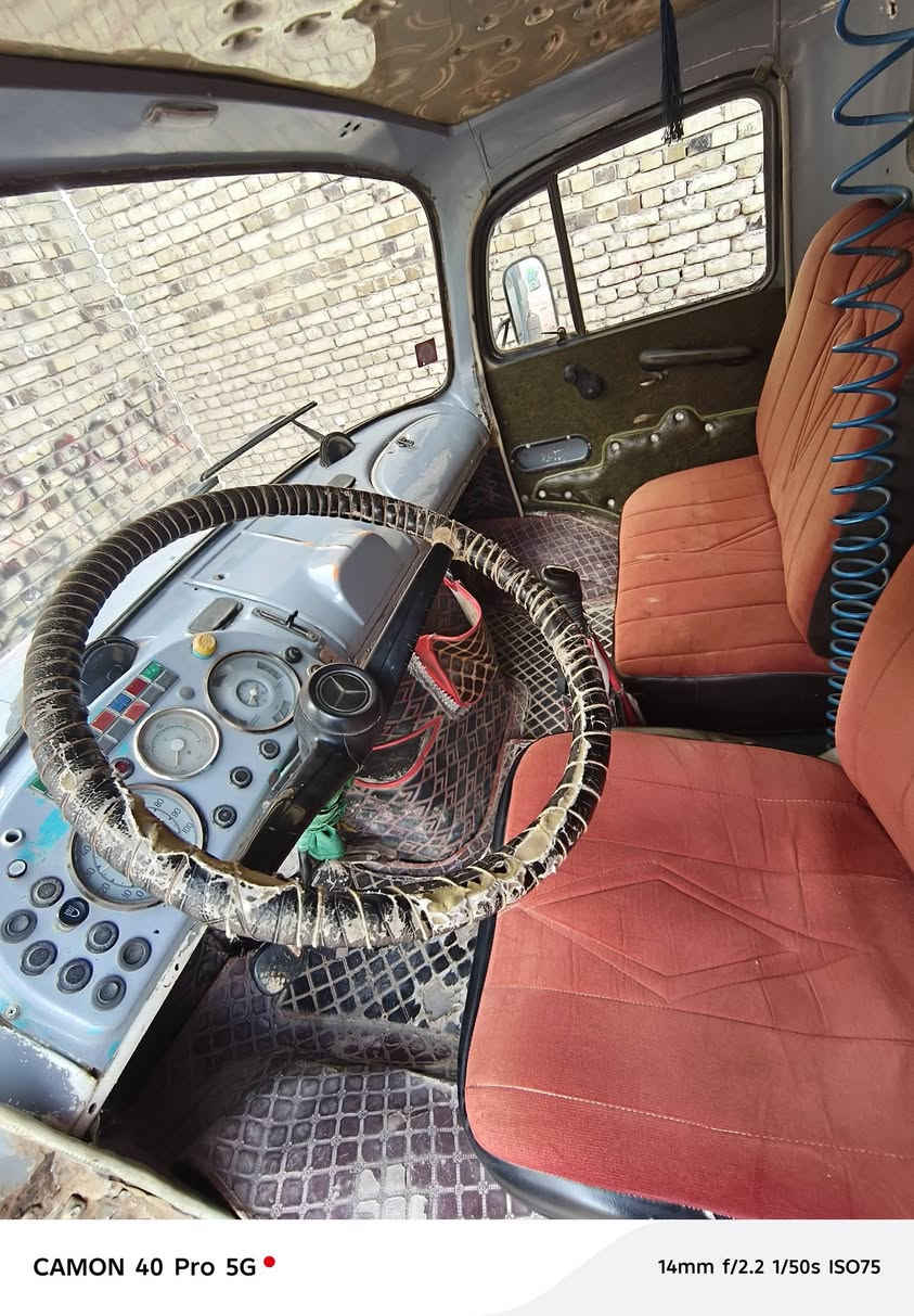 سلام عليكم للبيع  بردين موديل 75 سياره جاهزه مكينه وكير وشاصي مشروطات شرط رقم انبار دولي بسمنه مكلف بل نشر عنوان نجف للتصال ***********/ *********** سعر 22مليون بي مجال
