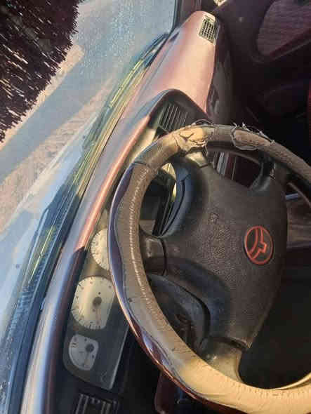 السلام عليكم دير منفيس اوراق كركوك  2006 بعدهه شركه السعر 30وبيهه مجال الشراي يتصل ***********
