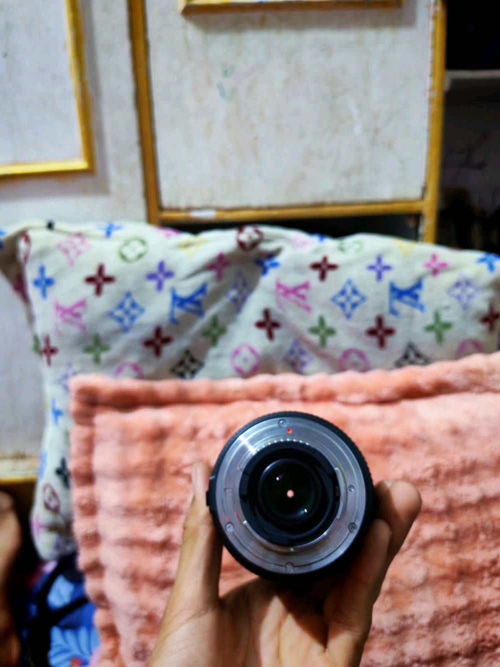 نيكون 5100 كامل ملحقات
نضافه90/10

عدسه زوم 70/300
 
عدد البطاريات 2 

رام32 

شاحنه 

جنطه 

مكاني بصره حيانيه   سعر وبيه مجال
325 
هاتف ***********