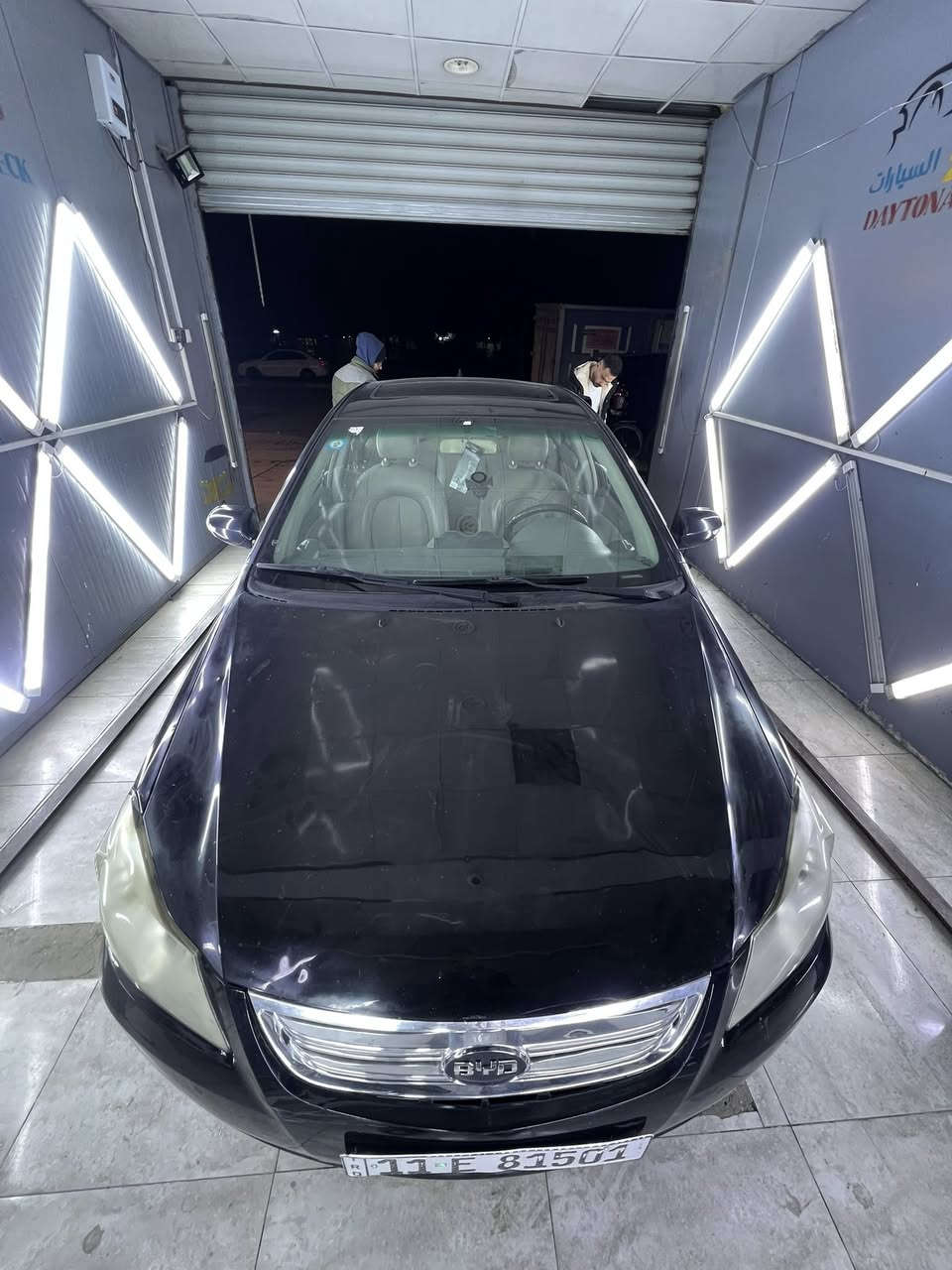 سلام عليكم للبيع (BYD) 2013/G3
باسمي سنويه وهزه جدد رقم انكليزي بغداد
صدر جديد 
تخم تاير جديد
كير اوتو مني كوبره برطاني 
محرك زين ممحوره بلاديه 
كهربائيات بلاديات مملعوب بيهن 
السياره جاهزه 
السعر ٥٧ وبيها مجال 
مكاني بغداد الدوره ***********
