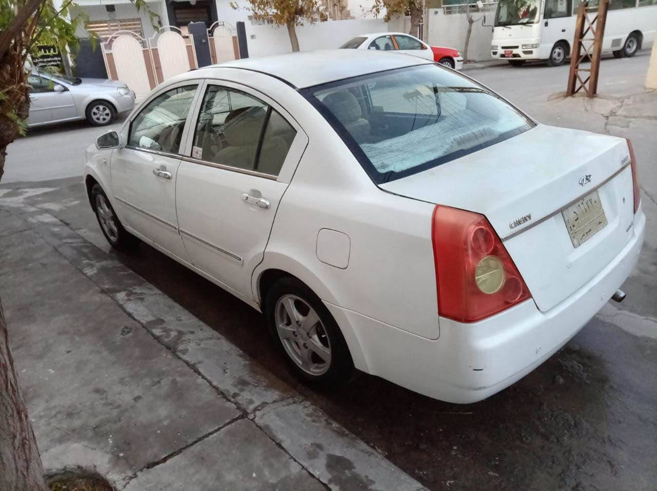 شیری ٢٠١٢ ئۆتماتیک  گێڕومەکینە کرۆلا سەنەوی لەگەڵە بێ دەعم و ليدران. ژم خاوەنەکەی  ***********. نرخ(٣٠$)معاملە السليمانية, العراق
