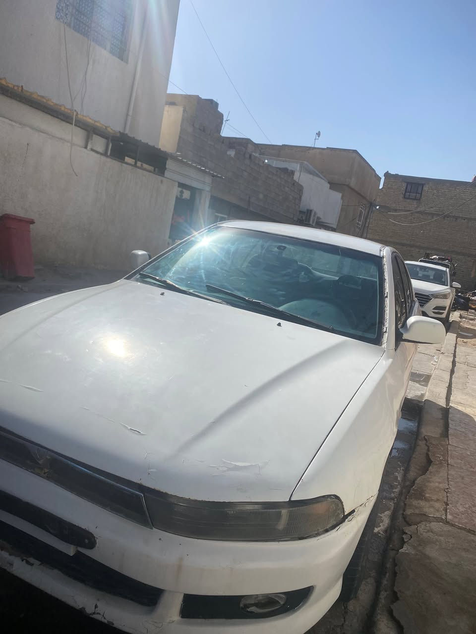 السلام عليكم كلنت ٢٠٠٤. متسيوبوشي ياباني 

V6سته سلندر
كير اوتو 
كير محرك خير من الله طياره شرط بطناش ومعدل
سياره مال مزاد كتاب ترقيم باسمي تنتضر يوصل قرصه للمرور وترقم بأسمك مباشر ترقيم يكلف 270الف فقط عل مشتري
اسويلك وكاله عامه ام الباركود وتمشي بيه وتمشي بل معامله

سياره نقصه صدر امامي خلفي مو كامل اكو شغلات بي تعبانه
بيه مشط يرادله جبنه مشط ولبور اكفلهم بس حطله جبنه

تبريد شغال وبي بروده بس يرادله غاز بسبب الوكفه الطويله غازه طاير

سياره قبل جانت زركه ورجعو صابغيه بيضه بي تلحيضات مابيه ضربه شواصي لغود سليمات هنه وتكم 

سياره معروضه ب20 ورقه مكانه بغداد الشعب حي بساتين 

***********

***********

                  سياره ترهم بيع او مراوس شعندك دزلي 
                          بدون فرق
