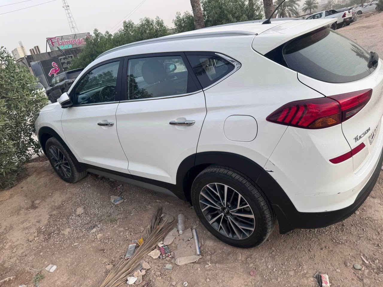 هونداي توكسان 2020 الكاصد جيكي المنشأ

رقم بغداد بأسمي

السياره فول مواصفات بدون البانوراما

ماشيه 78.000 كيلو قابل للزياده

والسياره بيها حالوب قماره وبنيد واطراف يبين بالتركيز والسونار 

وبعدها بوضع الشركه ممفتوح بيها شي وبدون لا بارد ولا صبغ ولا طخات

السعر 19.000$ يعني 190 ورقه

مكان السياره بغداد

*********** بغداد, العراق
